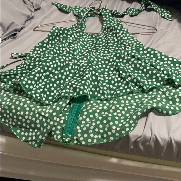 Tops - Picture 2 of 3